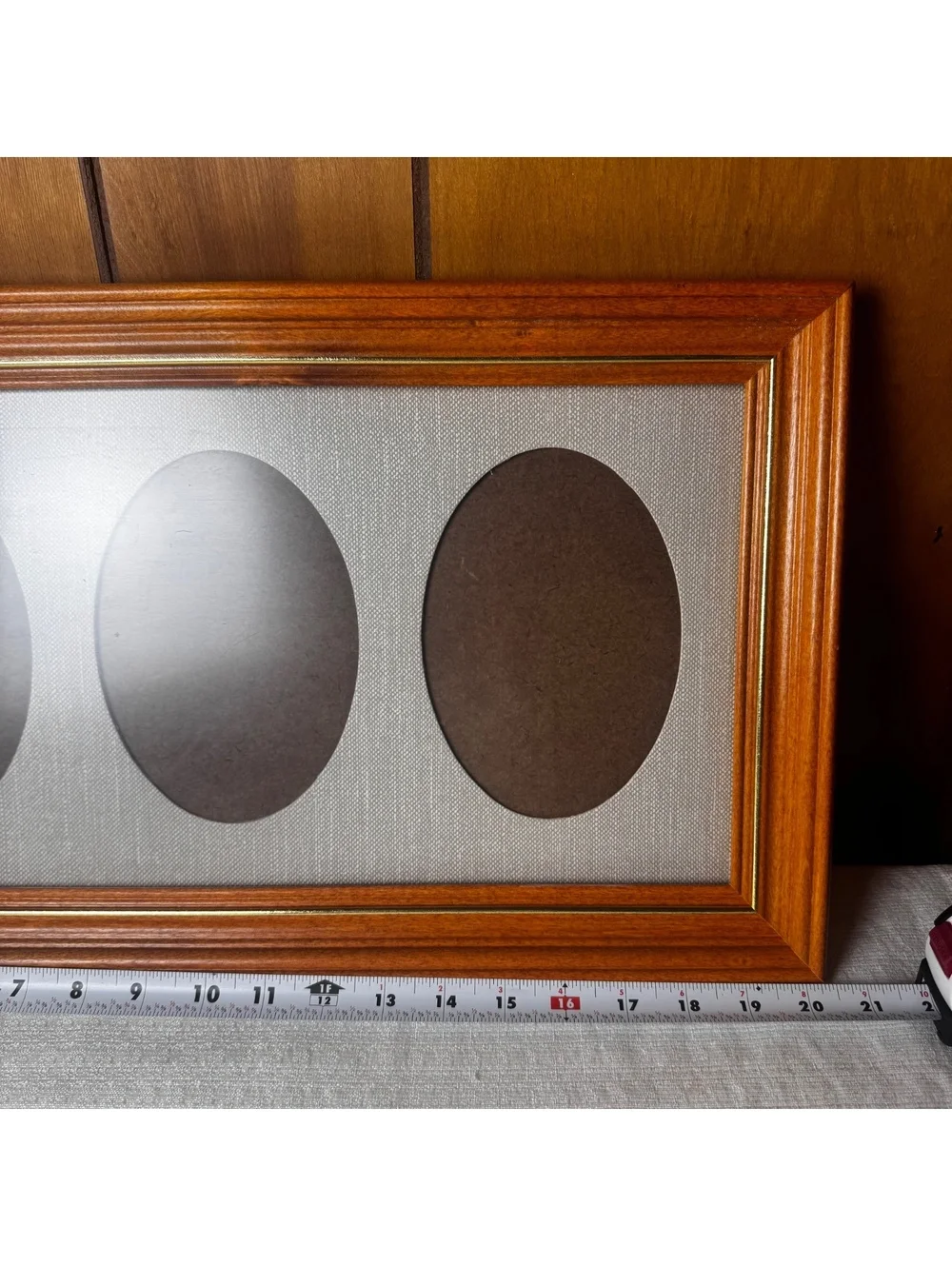 Vintage Triple Oval Photo Frame 20 x 11.5, Wood Tone Collage Frame w/ Plexiglass